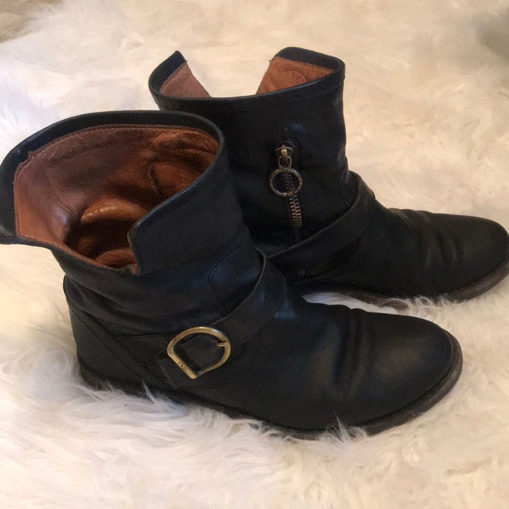 Fiorintini+Baker booties